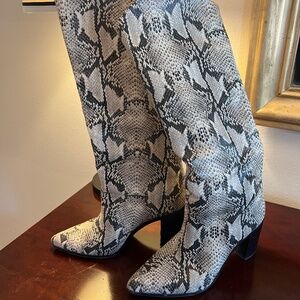 Schutz Boots | perfect for fall
